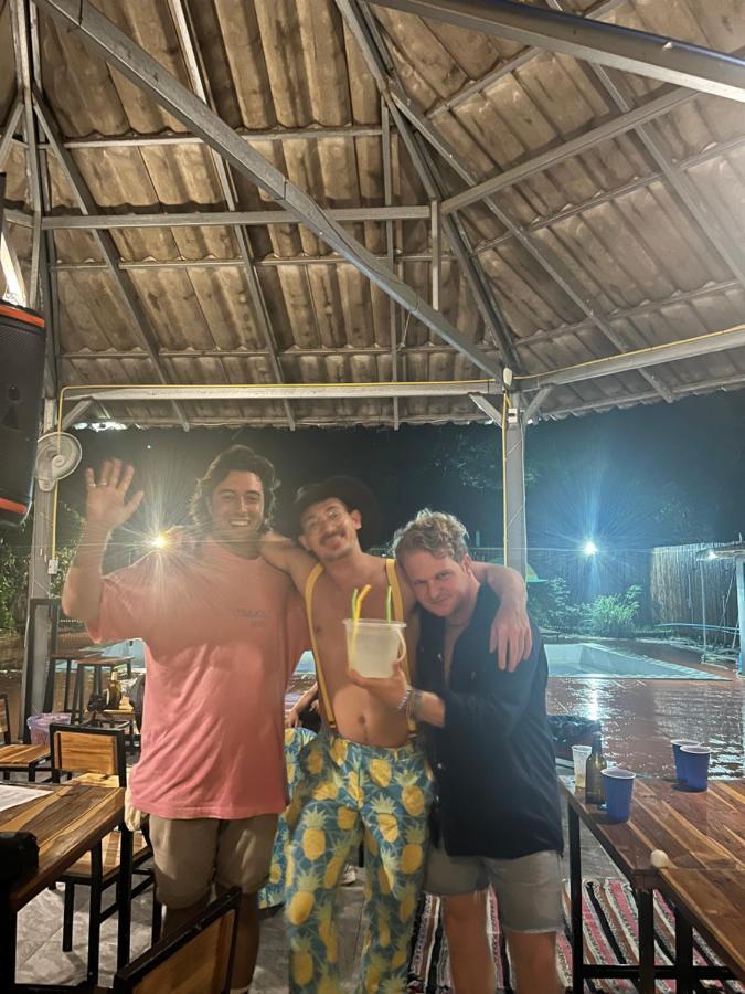 Vang Vieng Chill House Exterior foto